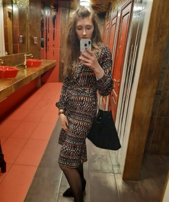 Юля